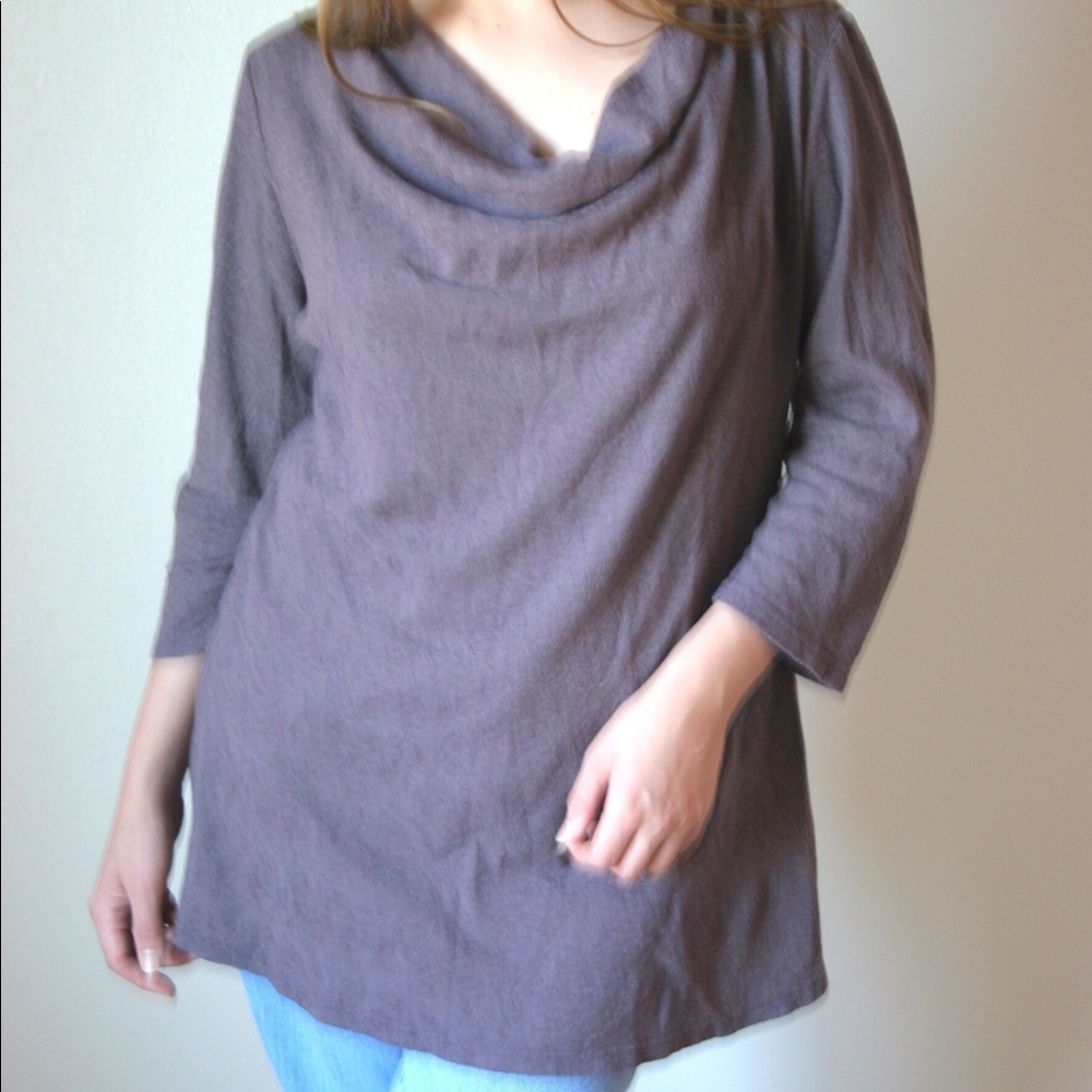 Cut loose L sweater